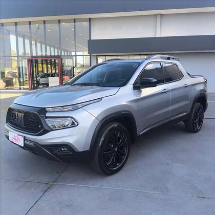 FIAT TORO 1.3 TURBO 270 FLEX VOLCANO AT6 FIAT TORO 1.3 TURBO 270 FLEX VOLCANO AT6